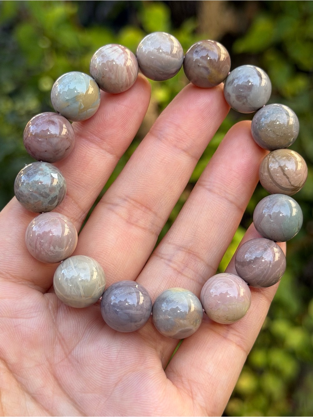 13mm Polished Multicolor Alashan Agate Beaded Stretch Bracelet 2265